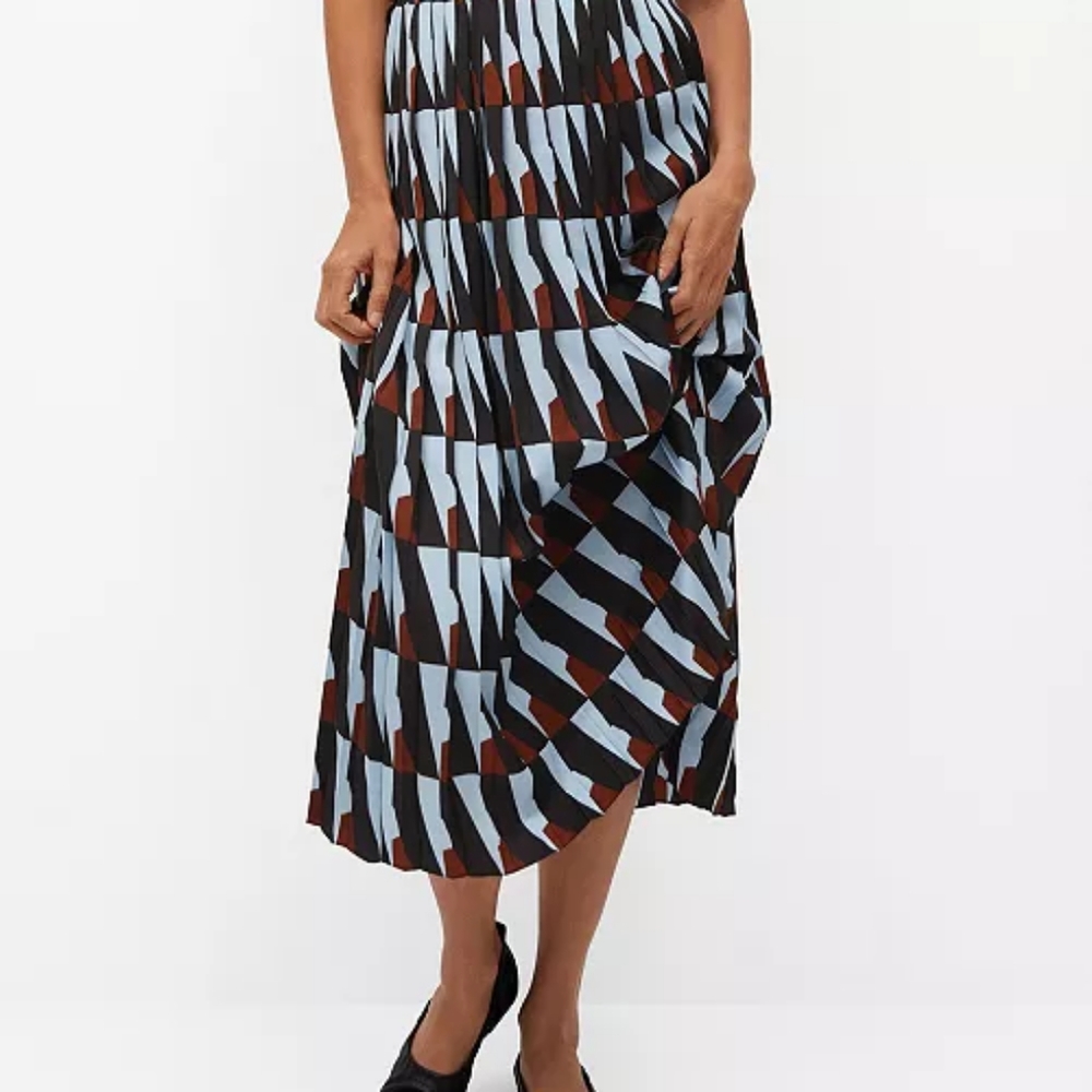 Mango women skirt, size S, Geometric print,NWT
